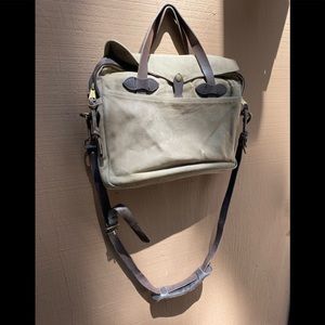 Filson rugged twill original 256 briefcase pre own